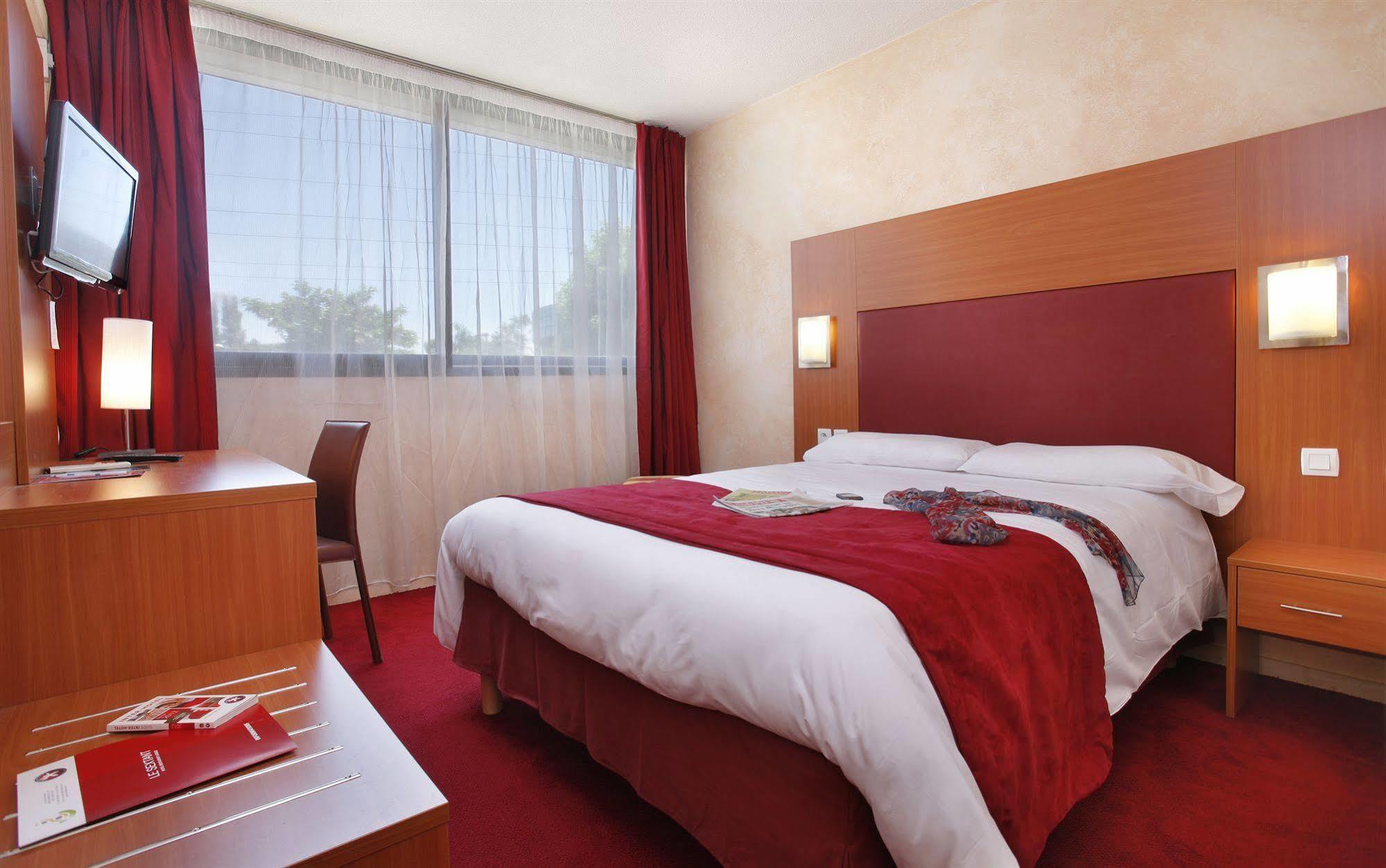 The Originals City, Hotel Le Sextant, Toulouse Sud Labege Exterior photo